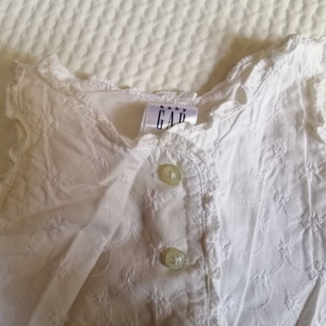 ชุดเด็ก baby gap 03 m 59บาทรวมส่ง Shopee Thailand