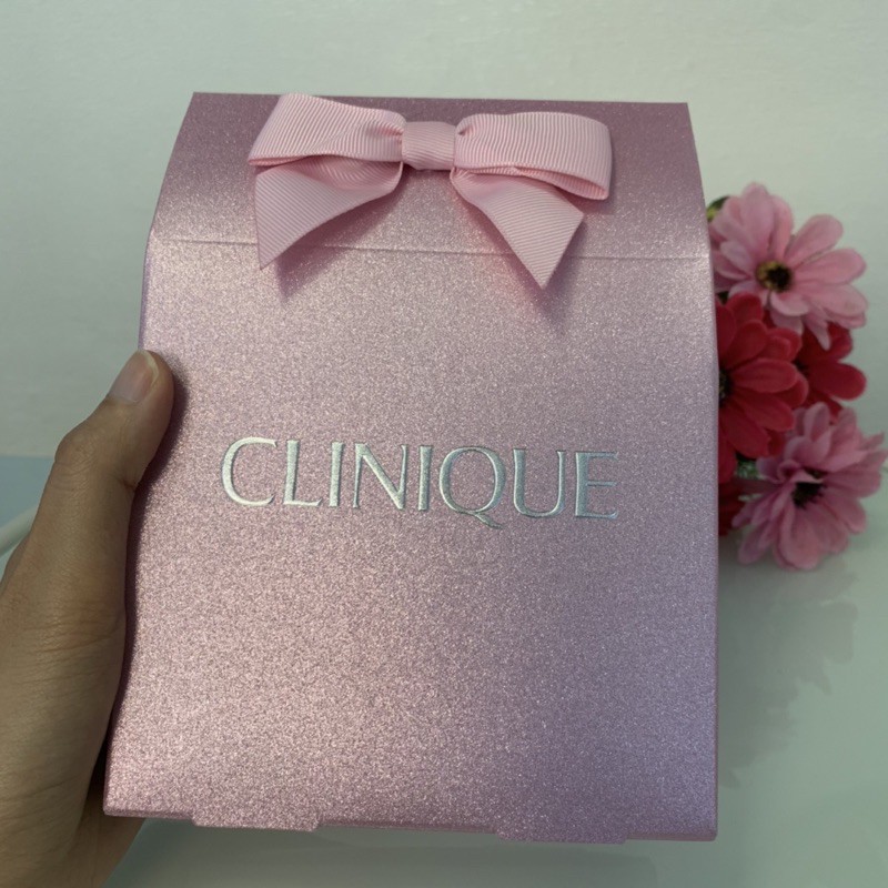 แท้-กล่องของขวัญ-clinique-สีชมพูมีกลิตเตอร์