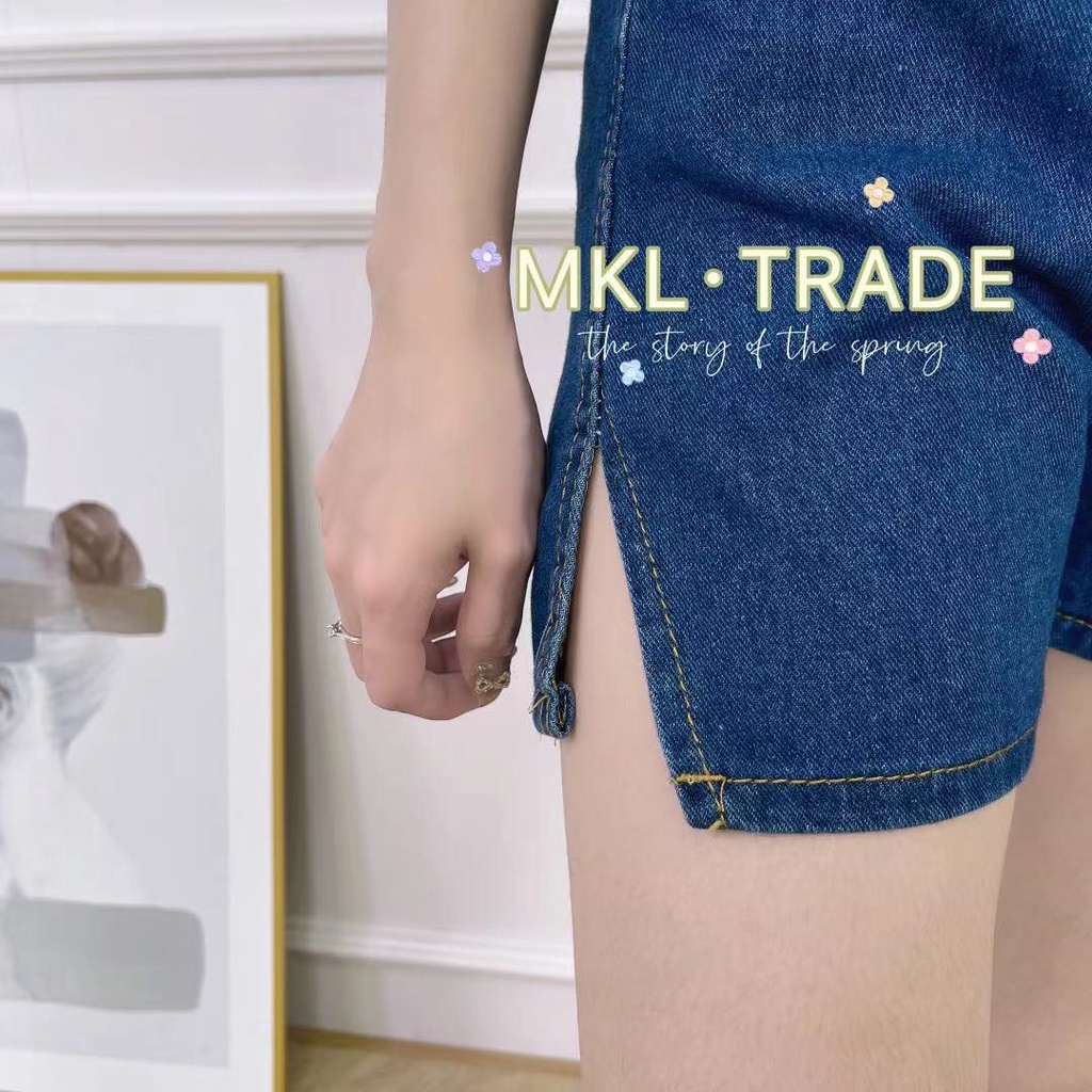 ภาพหน้าปกสินค้าMKL  กางเกงยีนส์ผู้หญิง กางเกงสามส่วนผู้หญิง สไตล์เกาหลีผ่าด้านข้าง   2042 จากร้าน hongcaixu บน Shopee