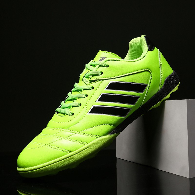 รองเท้าสตั๊ด-รองเท้าฟุตบอลที่ราคาถูกที่สุดในนี้-31-44-futsal-shoes