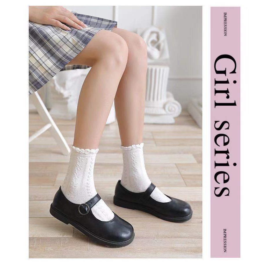 ภาพสินค้าถุงเท้าแฟชั่น สไตล์ญี่ปุ่นโลลิต้า มี2ความยาวให้เลือก ข้อสั้น/ข้อกลาง ลายขอบ ถุงเท้าสีดำ สีขาว NO.57 จากร้าน carina_shopping บน Shopee ภาพที่ 4