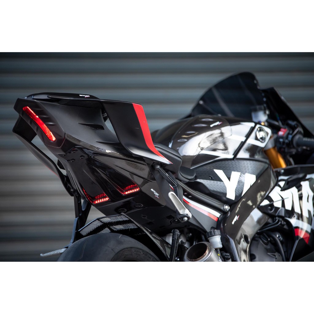 แผ่นปิดท้าย-ไฟเลี้ยวในตัว-ติดทะเบียนใต้ซุ้มล้อ-undertail-yamaha-r6