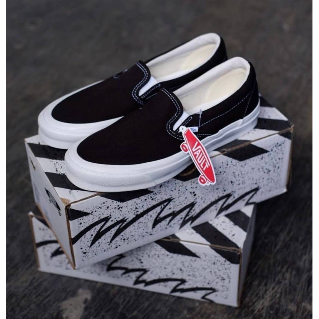 รองเท้า-vans-slip-on-สีดำ-งานhi-end-งานสุดฮิต-size-36-44