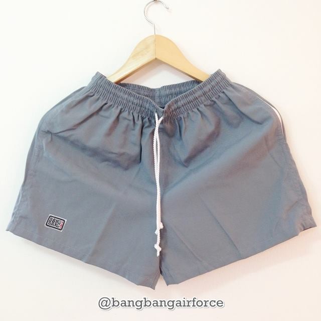 ภาพหน้าปกสินค้าBANG BANG กางเกงแบงแบงของแท้ รุ่นคลาสสิค สีเทา จากร้าน bangbangairforce บน Shopee