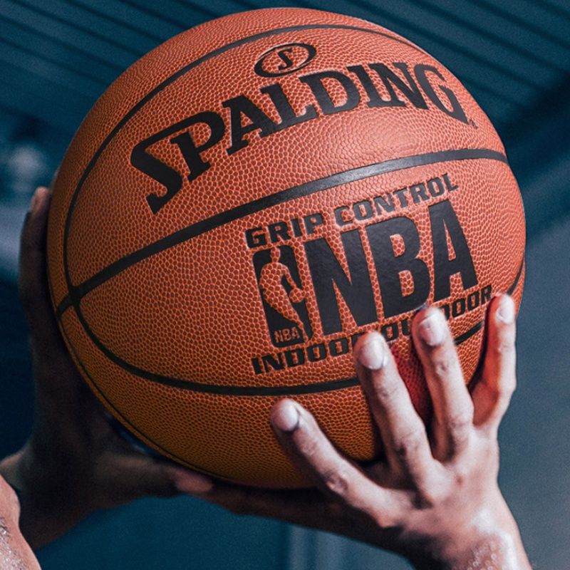 ภาพสินค้าลูกบาส ลูกบาสเกตบอล basketball Spalding Dura Grip NBA เบอร์7 มี 4สี ดำ ทอง เงิน ขาว ฟรี ตาข่ายใส่ลูกบาส+เข็มสูบ จากร้าน hi.fly บน Shopee ภาพที่ 5