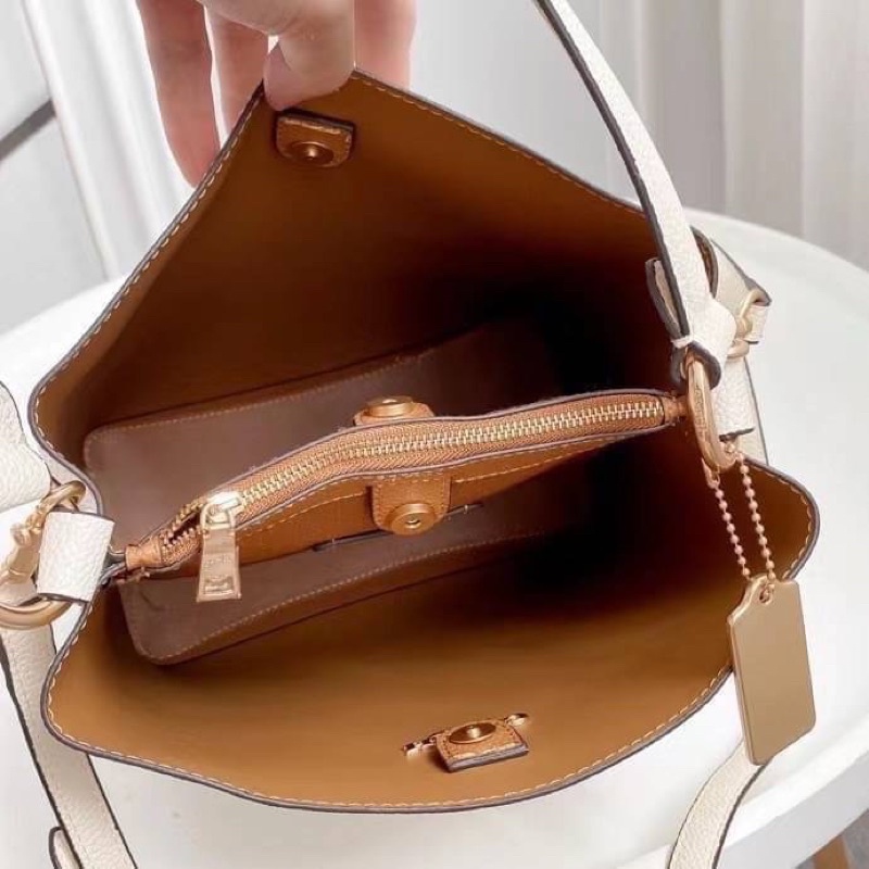 coach-town-bucket-bag