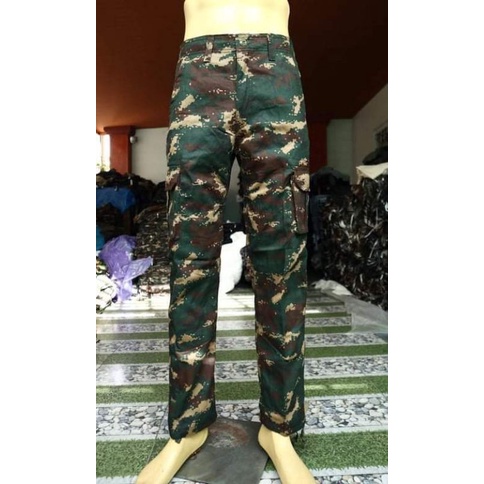 ภาพสินค้ากางเกงทหารขายาวลายพรางเนื้อผ้าดี จากร้าน indynanana789 บน Shopee ภาพที่ 4