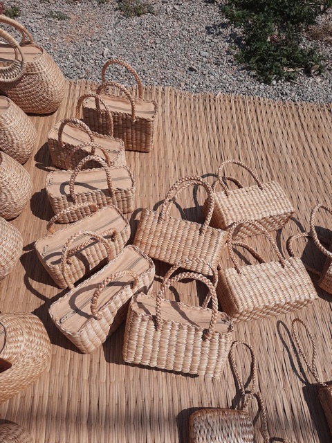 natural-woven-bags-กระเป๋าสาน-กระเป๋าผักตบชวา-งานแฮนด์-เมดของขวัญ-ของฝาก-ของชำร่วย-handmade-bag