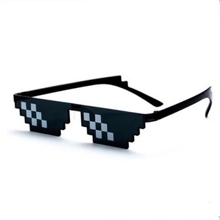 ภาพหน้าปกสินค้าแว่นตา Thuglife 🕶 แว่นมายคราฟ แว่นตากันแดด มีเก็บเงินปลายทางค่ะ ซึ่งคุณอาจชอบราคาและรีวิวของสินค้านี้
