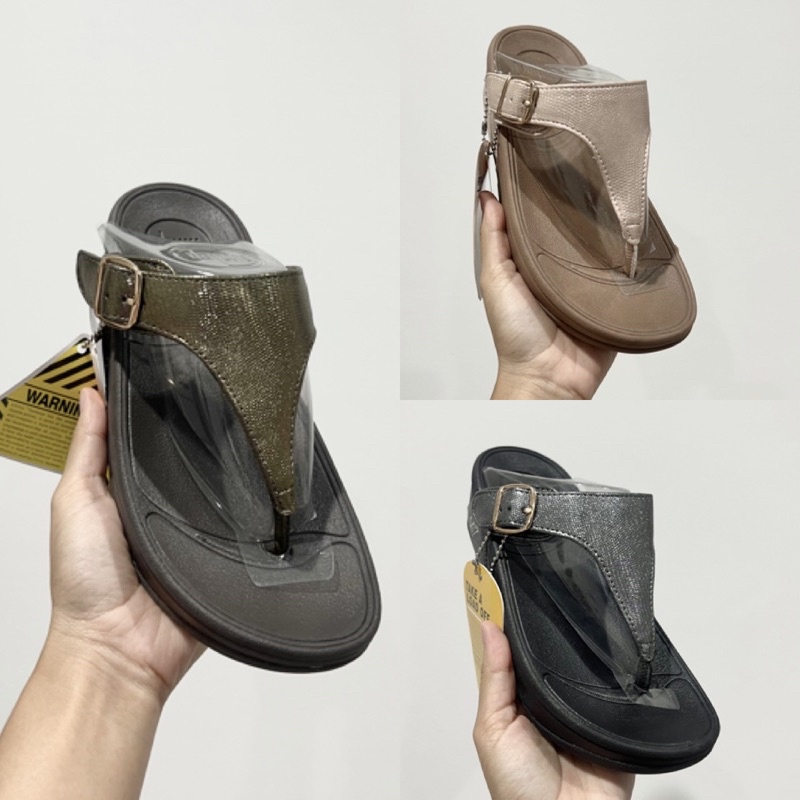 ภาพหน้าปกสินค้ารองเท้า Style Fitflop เรียบหรูดูดี รองเท้าเพื่อสุขภาพ รุ่นเข้มขัดปรับสายได้ *มีเก็บเงินปลายทาง F12 จากร้าน adaptshop บน Shopee