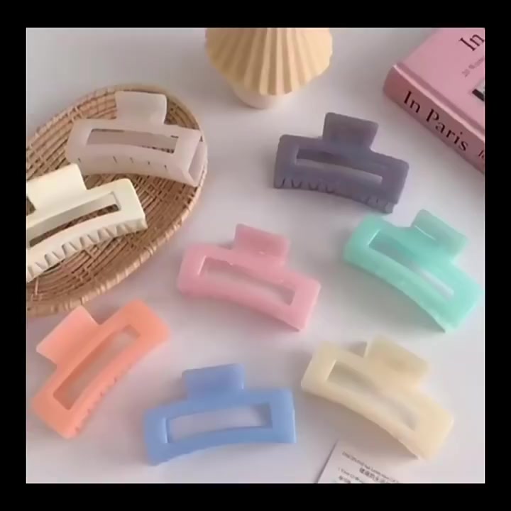 hot-sale-spring-color-hair-clip-square-clip-headwear-hair-clip-back-head-spoon-temperament-big-clip-hair-volume-more-bath-shark-clip-8cc