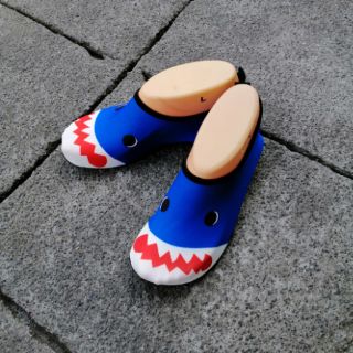 ภาพขนาดย่อของภาพหน้าปกสินค้าพร้อมส่ง รองเท้าเดินชายหาดเด็ก Swimming​ ​shoes​ รองเท้าว่ายน้ำเด็ก​ รองเท้ากันลื่นเด็ก​ Aqua skin shoes for kids จากร้าน noodang2 บน Shopee ภาพที่ 5