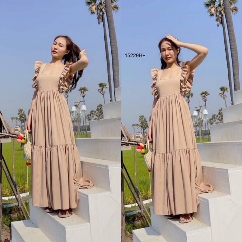 b15229-แม็กซี่เดรสไหล่ระบายผูกโบว์หลัง-off-the-shoulder-maxi-dress-with-bow-tie-in-the-back