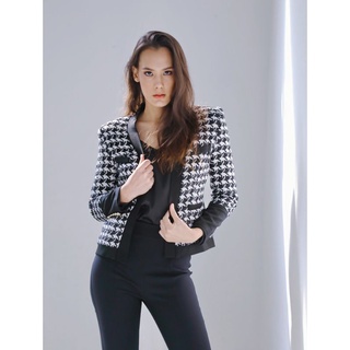 Houndstooth Blazer เบลเซอร์ผ้าทวีดลายชิโนริ เนื้อผ้าดี ไม่หนา ใส่คลุมไม่ทางการ