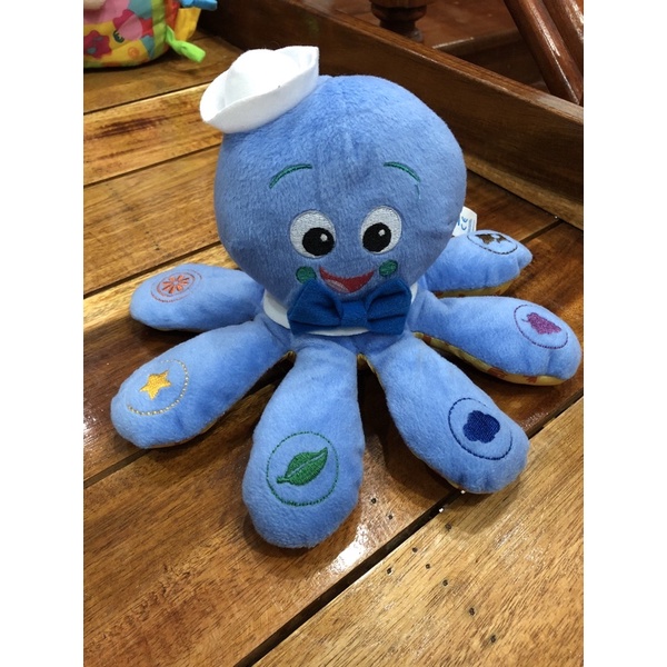 baby-einstein-octoplush-musical-toy