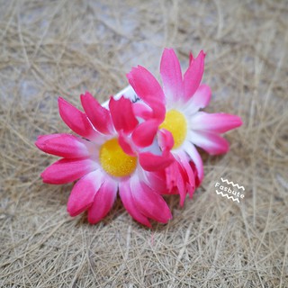 ต่างหูดอกไม้สีชมพู