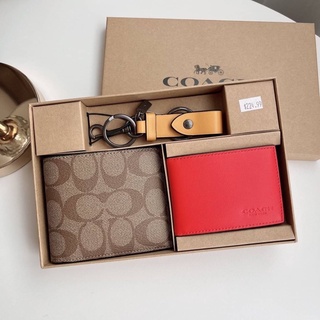 🎀 (สด-ผ่อน) กระเป๋าสตางค์ COACH CA005 BOXED 3 IN 1 WALLET GIFT SET IN COLORBLOCK SIGNATURE CANVAS