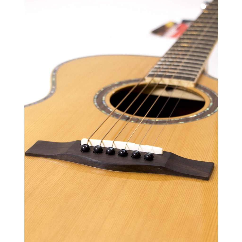 กีตาร์โปร่งไฟฟ้า-gusta-gax330c-acoustic-electric-guitar