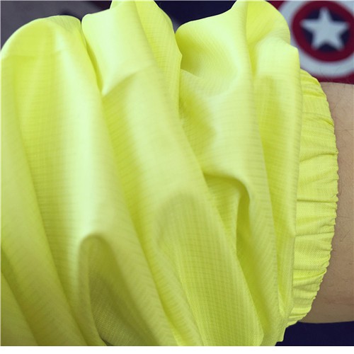 เสื้อคลุม-แขนยาวผ้าร่ม-มีฮูด-ซิปหน้า-สีเหลือง-มีภาพจริง-008035