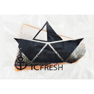 ภาพขนาดย่อของสินค้าICFresh เนื้อปลาแซลมอนส่วนหาง ไซส์ 200-300 กรัม แพค 1 ชิ้น