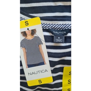 เสื้อยืดผู้หญิง ยี่ห้อ Nautica ไซส์ S ลางทางขาวน้ำเงิน