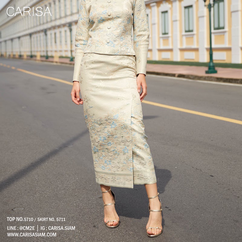 ผ้าถุงตัดสำเร็จลายนูนผสมดิ้นทอง Carisa ซับในนุ่ม ใส่แล้วดูแพง
