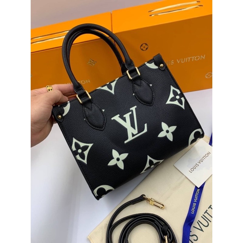 กระเป๋าสะพายข้าง-louis-vuitton