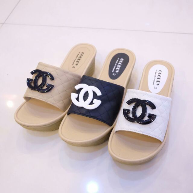 รองเท้าแตะ-ส้นเตารีด-โลโก้-chanel