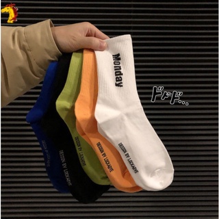 ภาพหน้าปกสินค้าbn.067 ถุงเท้าข้อกลาง สีพื้น (ส่งจากไทย ราคาต่อ1คู่) ที่เกี่ยวข้อง