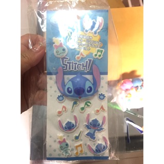 Squishy stitch (sticker)