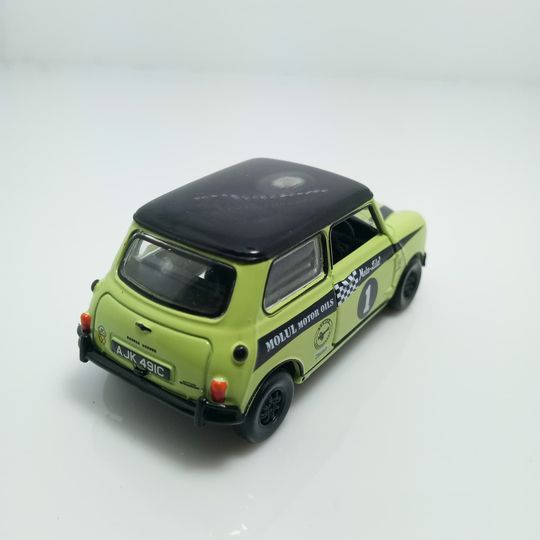 tiny-city-no-atc64733-mini-cooper-racing-1-classic-racing