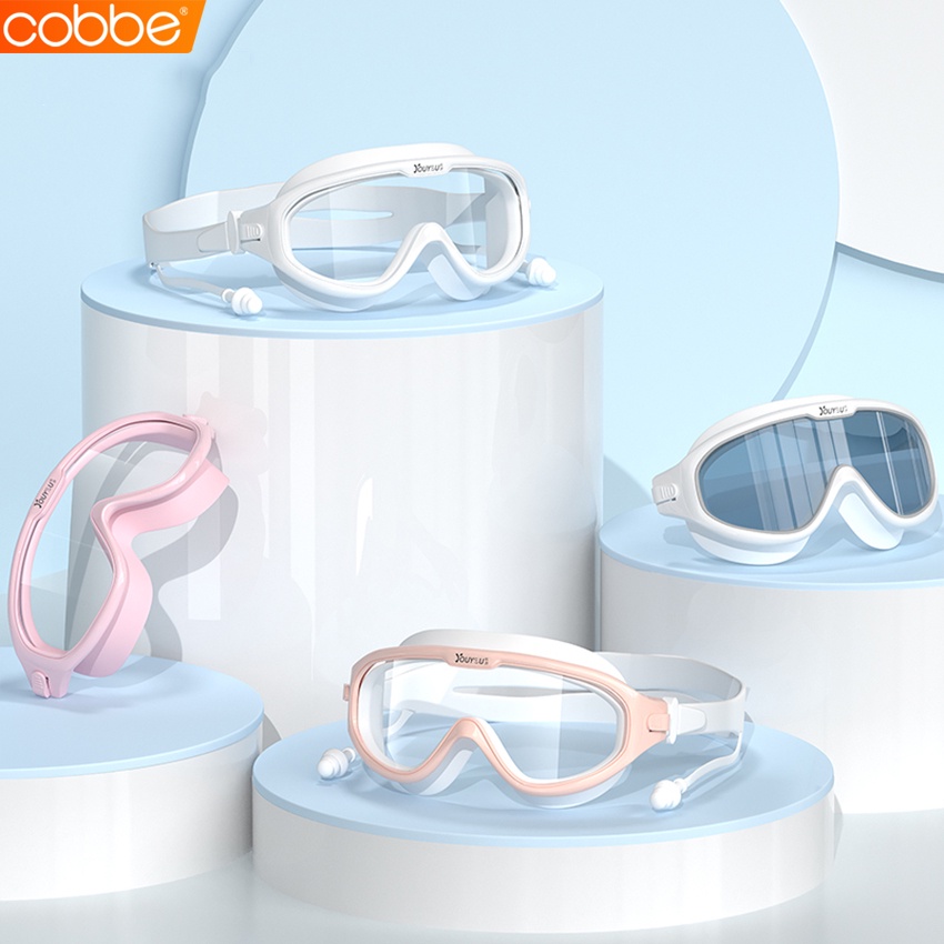 ภาพหน้าปกสินค้าCobbe แว่นตาว่ายน้ำ ผู้ใหญ่ Goggles แว่นตาดําน้ำผู้ใหญ่ แว่นว่ายน้ำ แว่นตาดำน้ำ แฟชั่นกรอบใหญ่ อุปกรณ์ว่ายน้ำ ปรับสายได้