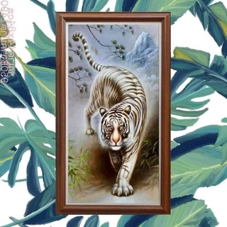 กรอบรูปเสือขาวเสริมสิริมงคลเสริมบารมีดูดทรัพย์โชคลาภ(44×84cm)