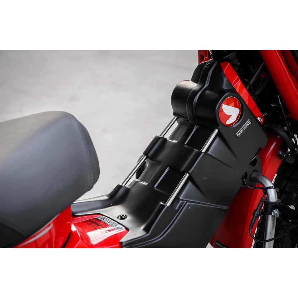 กันลาย-แบบครอบ-กันลายกลางรถ-v-2-center-carrier-cover-honda-ct125