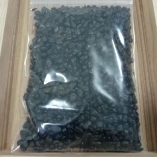 หินสีดำนิล 4 mm.200 กรัม