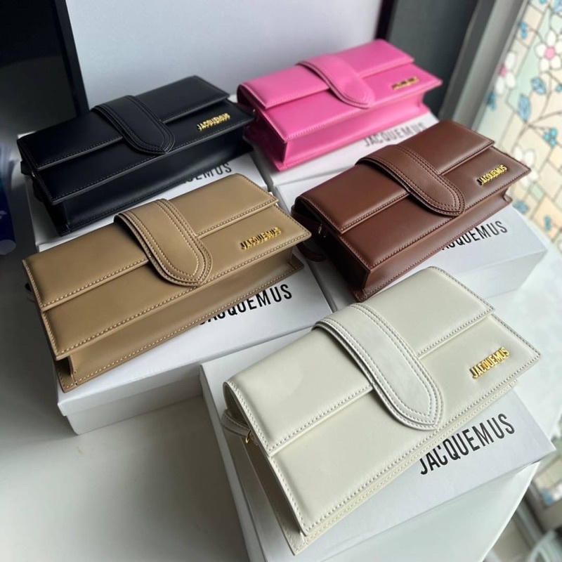 กระเป๋าแบรนด์เนม-กระเป๋าสะพายข้าง-jacquemus-le-bambinov-leather