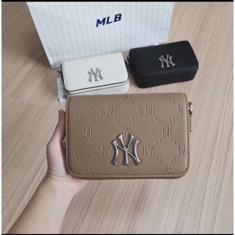 กระเป๋าแบรนด์-mlb-outletแบรนด์ดัง