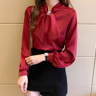 พร้อมส่ง เสื้อเชิ้ตสีแดง สวมใส่ทำงานให้ลุคดูสง่า สวยงาม