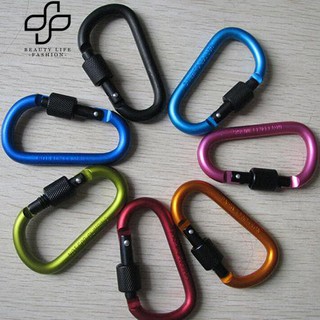 ภาพขนาดย่อของภาพหน้าปกสินค้ามัลติฟังก์ชั่ Keychain กีฬากลางแจ้งปีนเขา Carabiner Carbage Packar จากร้าน beautylifefashion.th บน Shopee