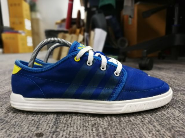 adidas-neo