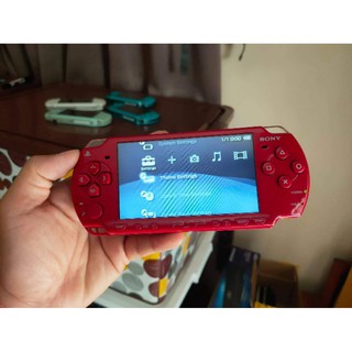 ภาพขนาดย่อของภาพหน้าปกสินค้าPSP2000 บอร์ดสวรรค์ สภาพดี ครบชุด พร้อมเล่น จากร้าน retro_game_world_888 บน Shopee ภาพที่ 1