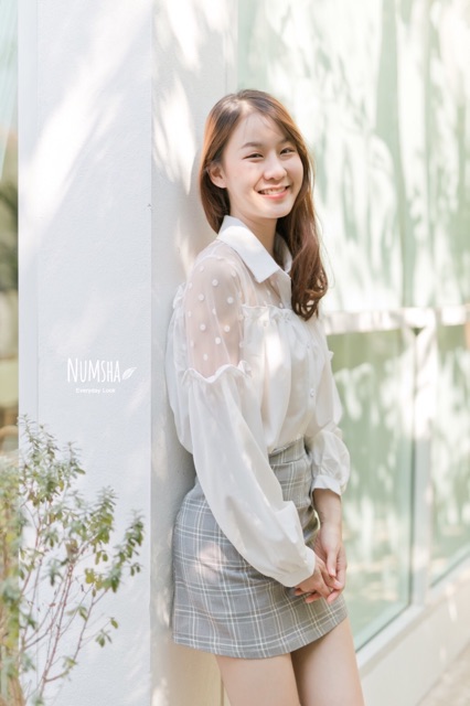 Numsha Brand เสื้อเชิ้ตซีทรูปักจุดขาว / NB20002 | Shopee Thailand