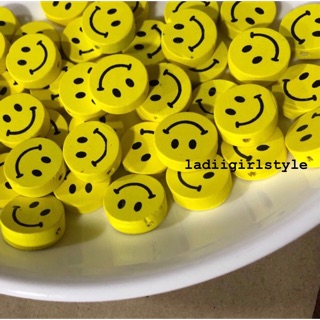 ภาพขนาดย่อของสินค้าลูกปัดหน้ายิ้ม ลูกปัด Smile ลูกปัดหน้ายิ้มสีเหลือง