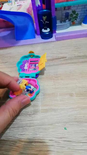 polly-pocket-locket-พอลลี่ล็อคเก็ตพวงกุญแจ