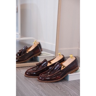 สินค้า bunch tassel shoes (burgundy)