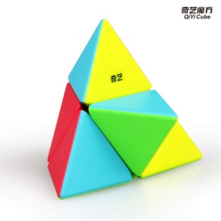Qiyi Pyraminx ลูกบาศก์พีระมิด 2x2 ความเร็ว 2 ชั้น ไร้สติกเกอร์