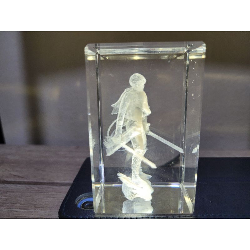 attack-on-titan-levi-crystal-3d-object