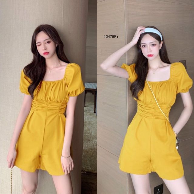 จั้มสูทขาสั้น-ทรงคอเหลี่ยม-จับจีบทวิส-น่ารักๆ