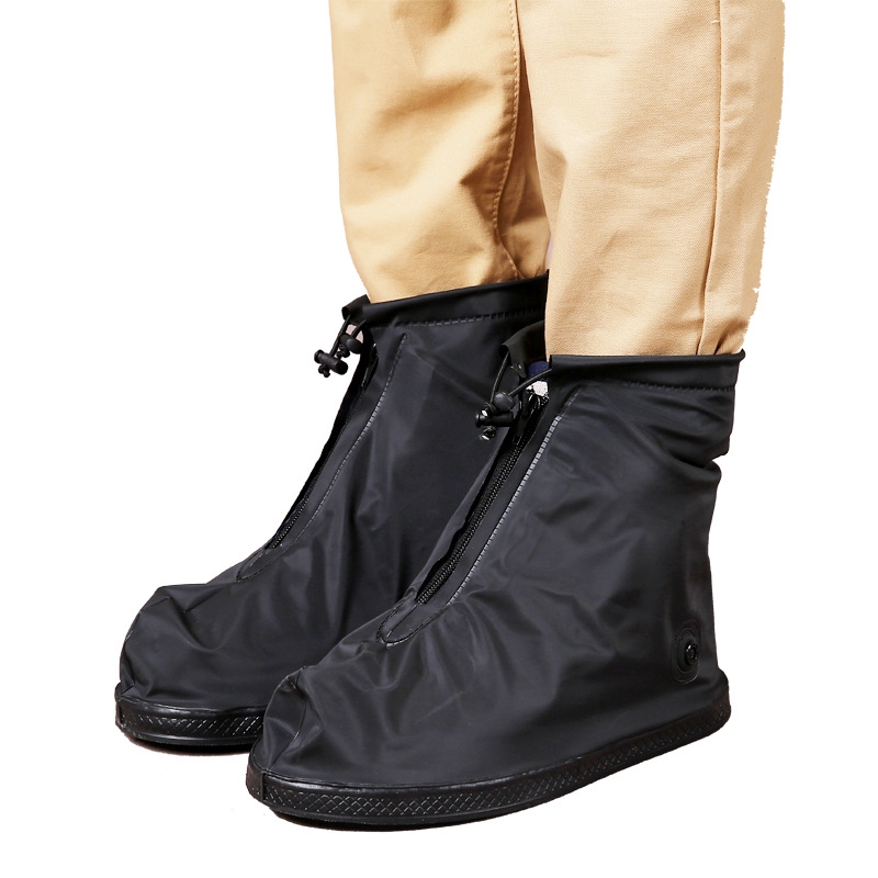 ภาพหน้าปกสินค้าถุงคลุมรองเท้า กันลื่น รองเท้ากันฝน ถุงหุ้มรองเท้า ถุงคลุมรองเท้ากันน้ำ รองเท้ากันฝนพีวีซีกันลื่น รองเท้ากันน้ำ