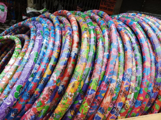ภาพสินค้าฮูล่าฮูป Hula Hoop มี 7 ไซส์จ้า คละสี (ขนาด 700 กรัม - 5 กิโลกรัม) สำหรับออกกำลังกาย มาก จากร้าน gamsaishop บน Shopee ภาพที่ 3